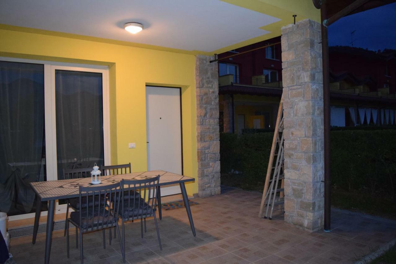 Appartamento Agnesi Monte Isola Exterior photo